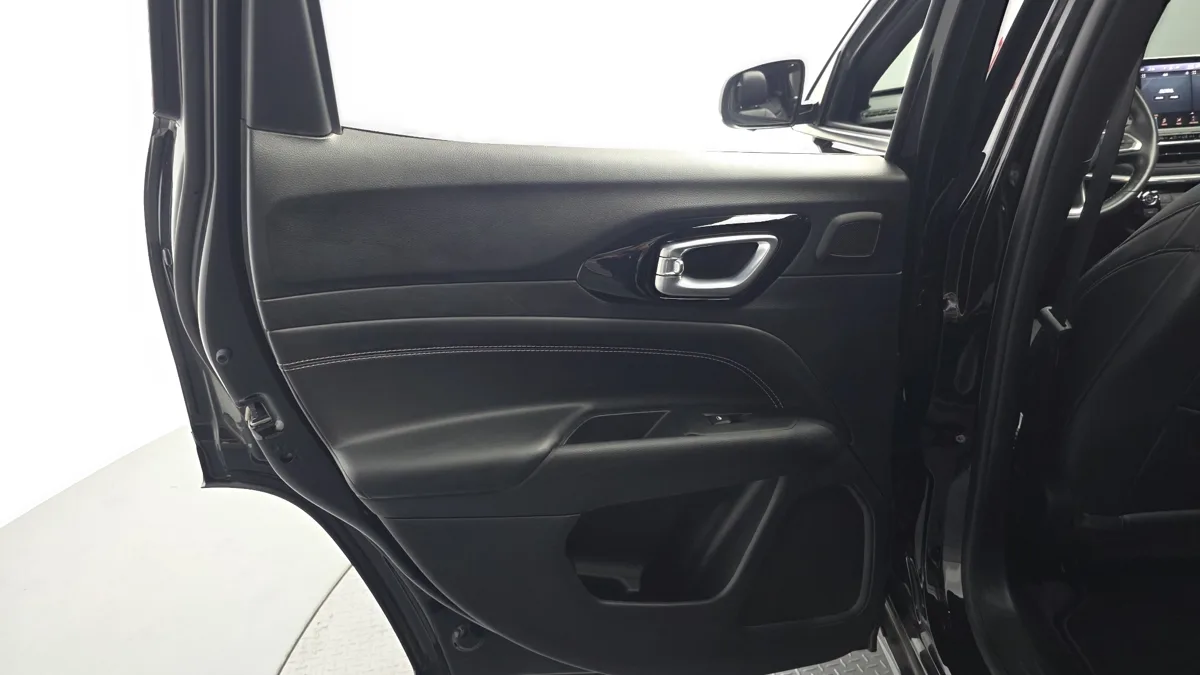 Jeep Compass interior detail