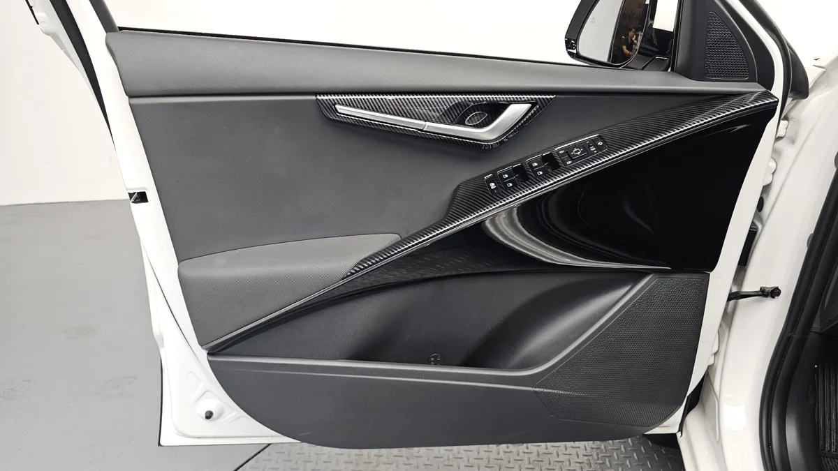 Kia Niro interior detail