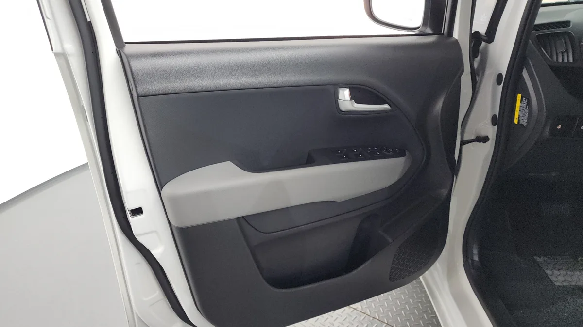 Kia Ray interior detail