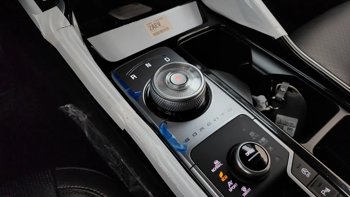 Kia Sorento interior detail