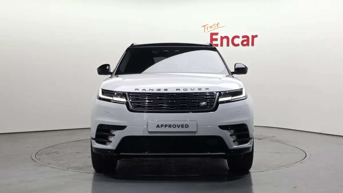 Land Rover Range Rover Velar interior detail