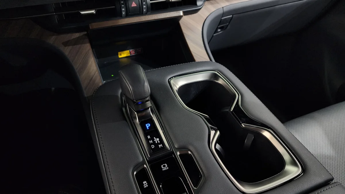 Lexus LM interior detail