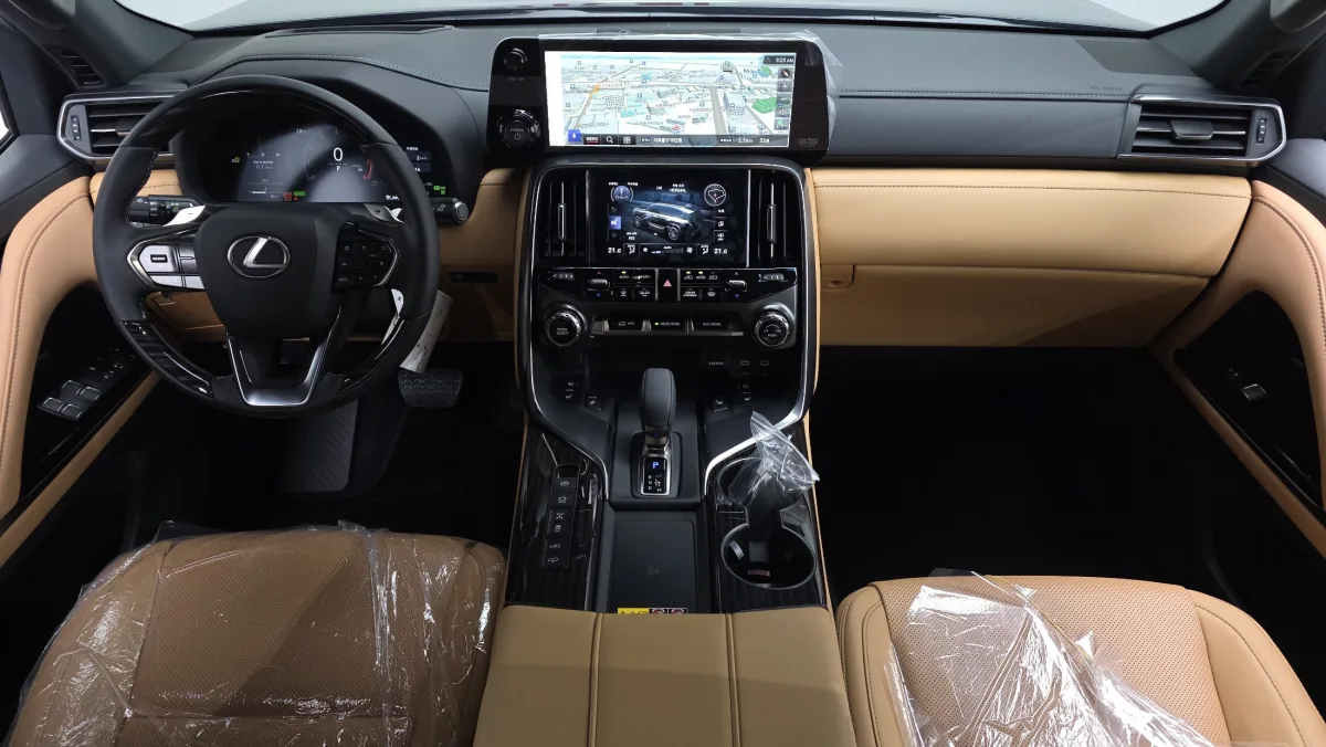 Lexus LX interior detail