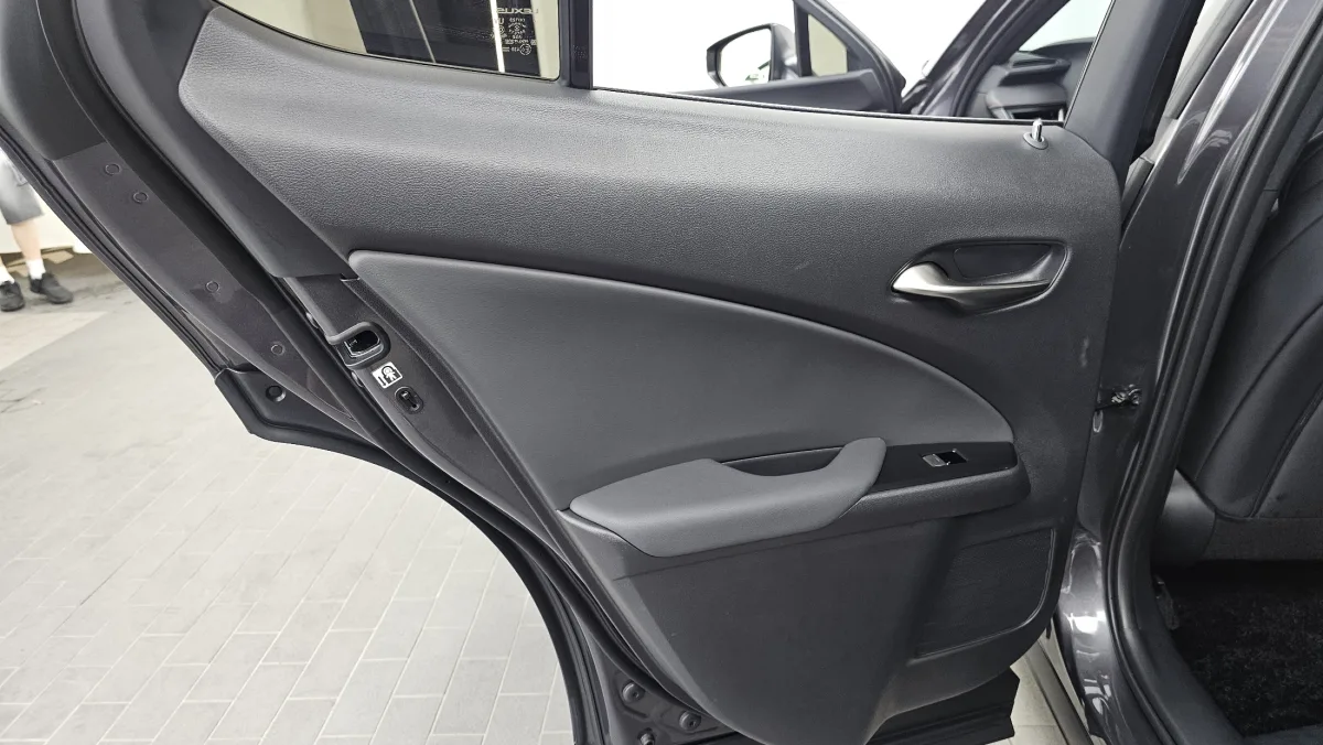 Lexus UX interior detail