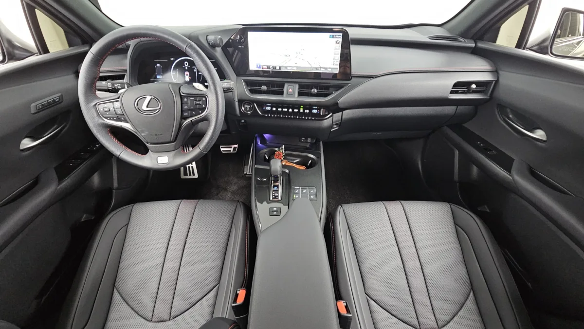 Lexus UX interior detail