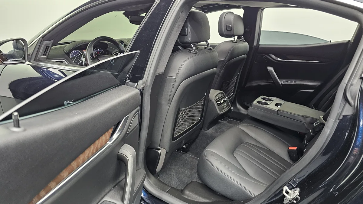 Maserati Ghibli interior detail
