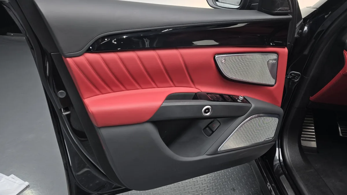 Maserati Grecale interior detail