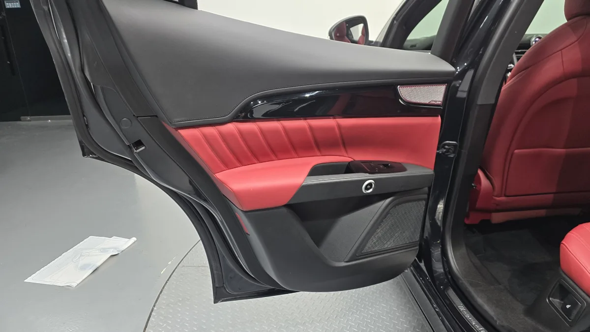 Maserati Grecale interior detail