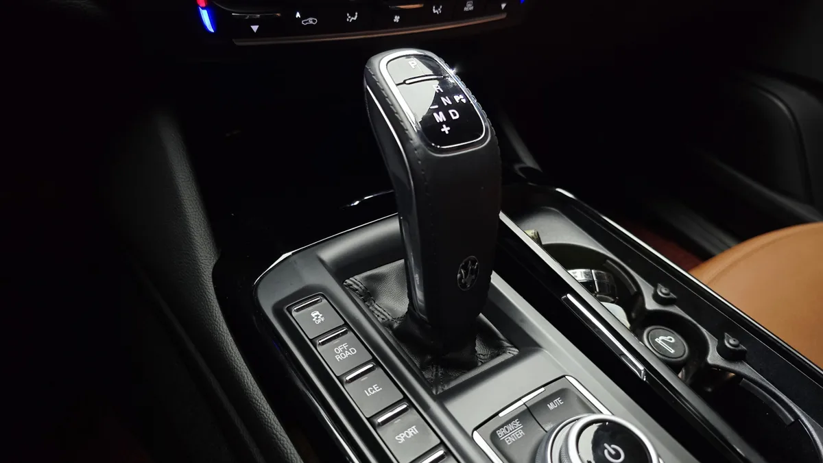 Maserati Levante interior detail