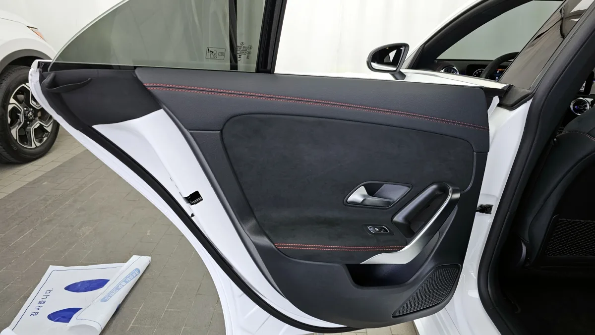 Mercedes-Benz CLA-Class interior detail