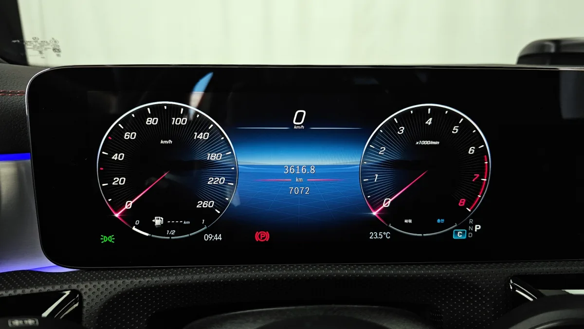 Mercedes-Benz CLA-Class interior detail