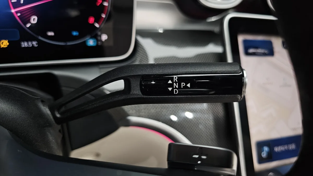 Mercedes-Benz CLE-Class interior detail