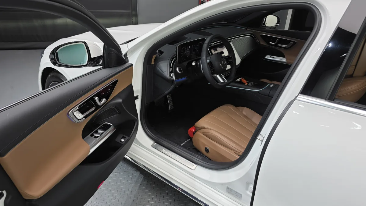 Mercedes-Benz E-Class interior detail