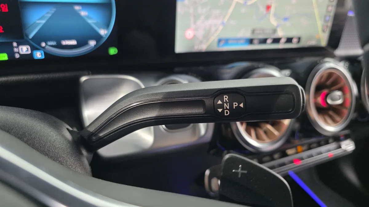 Mercedes-Benz EQB interior detail