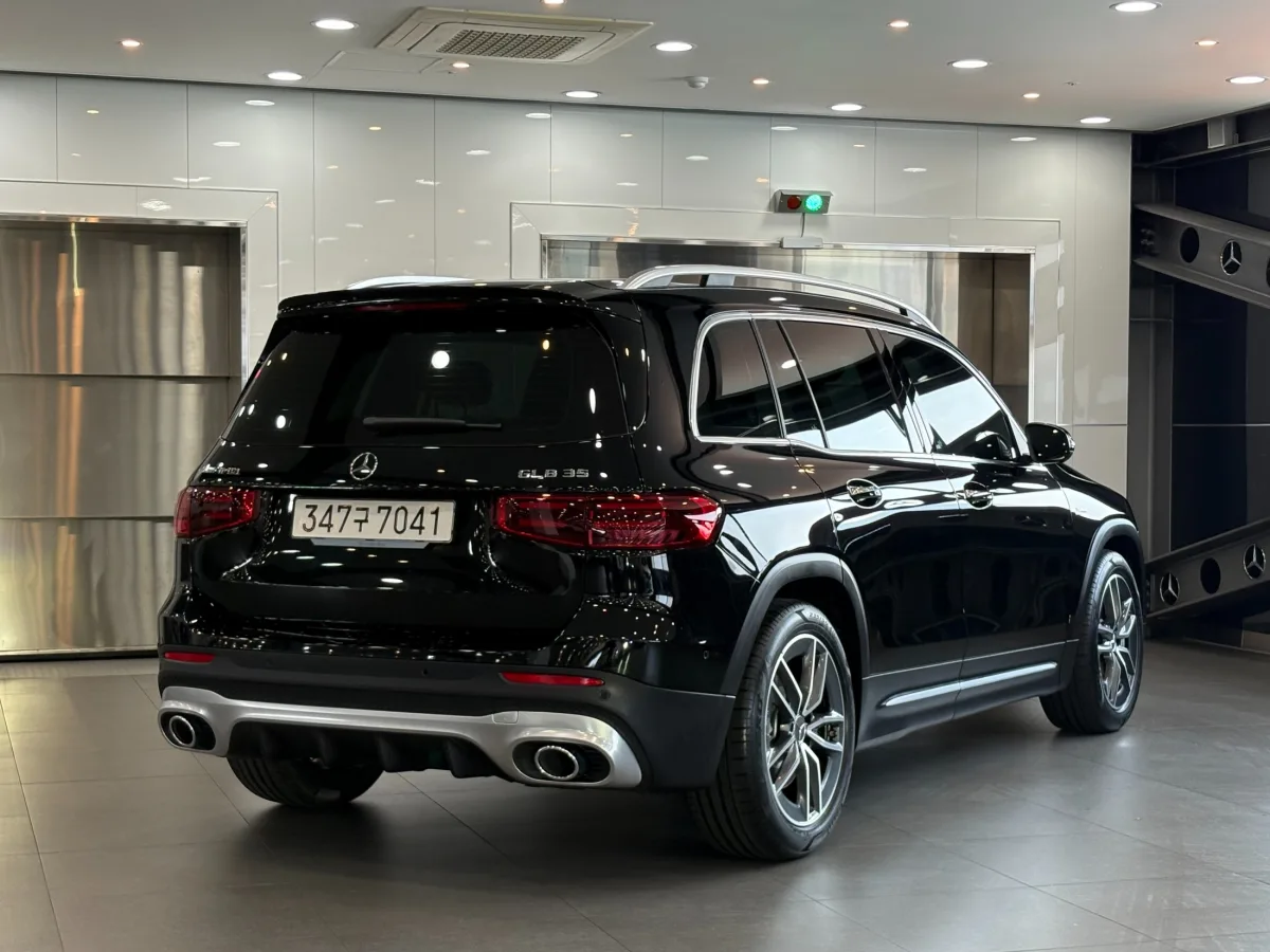 Mercedes-Benz GLB-Class interior detail