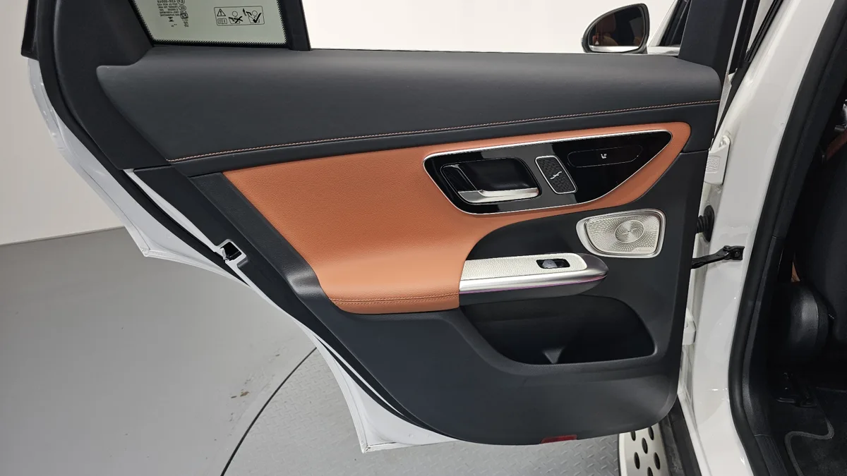 Mercedes-Benz GLC-Class interior detail