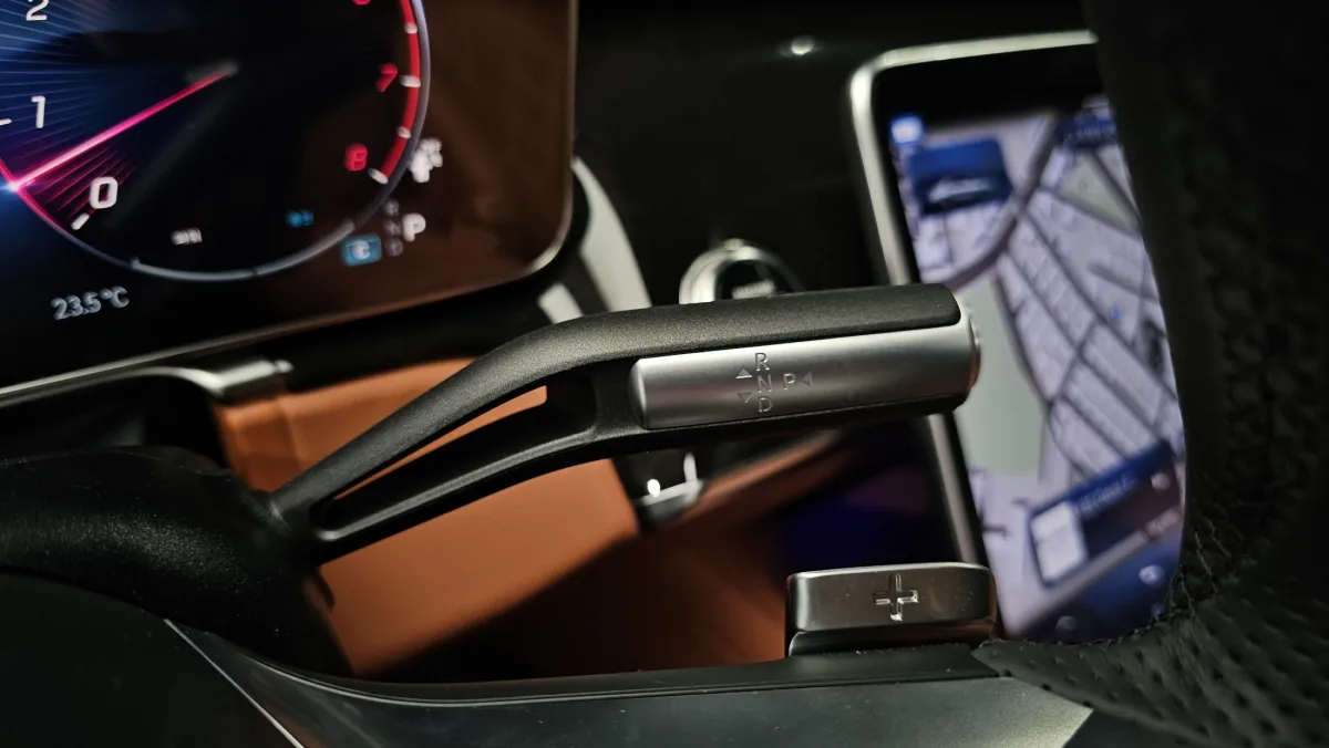 Mercedes-Benz S-Class interior detail