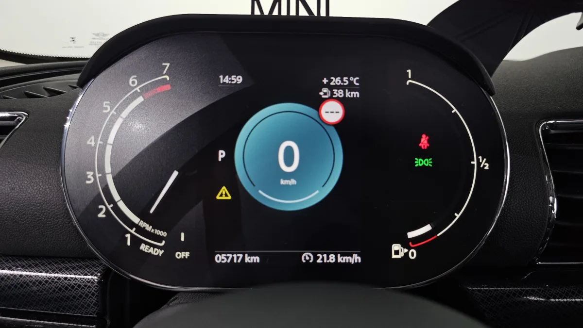 MINI Clubman interior detail