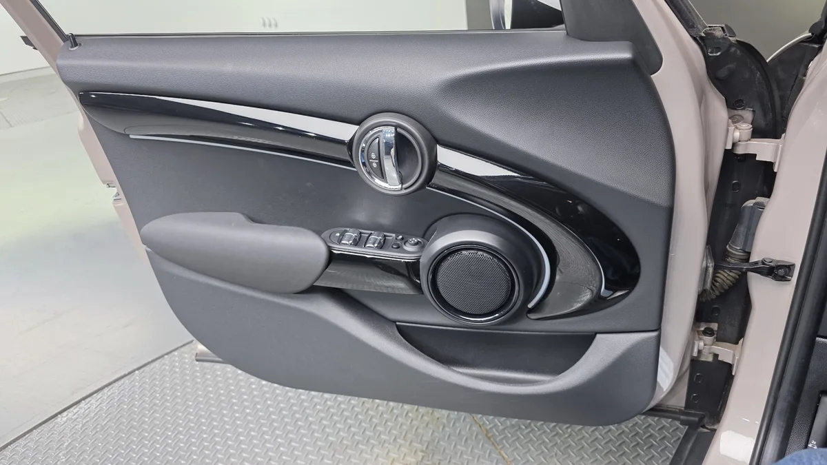 MINI Cooper interior detail