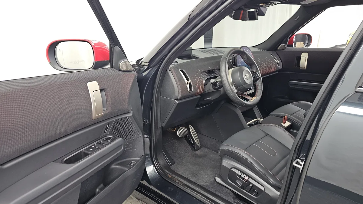 MINI Countryman interior detail