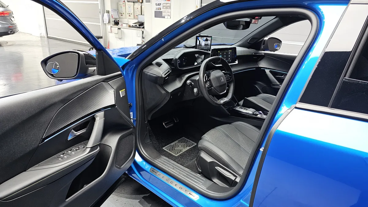 Peugeot 2008 interior detail