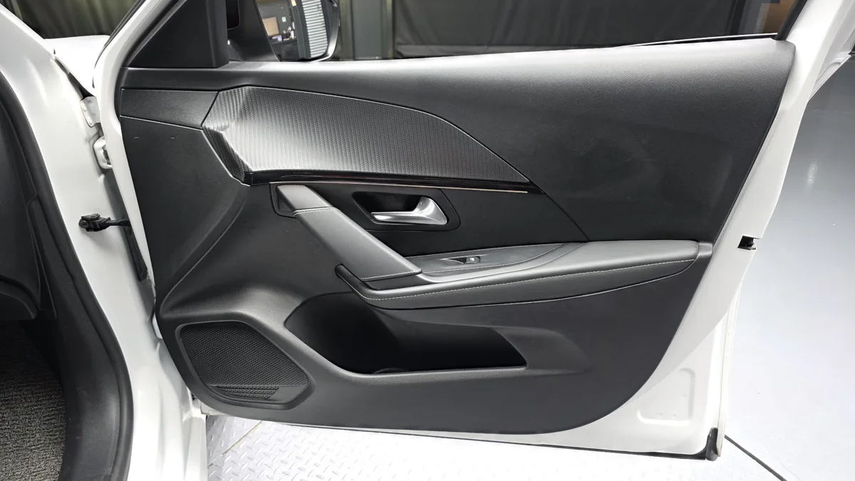 Peugeot 208 interior detail