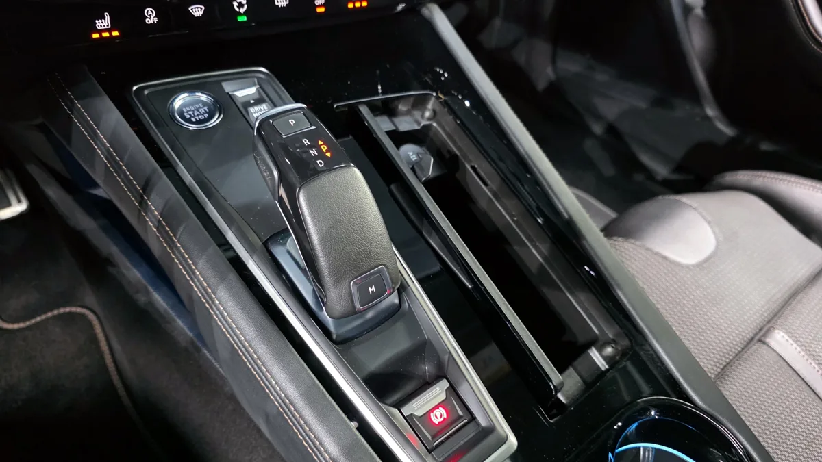 Peugeot 508 interior detail