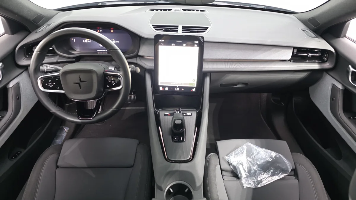 Polestar Polestar 2 interior detail