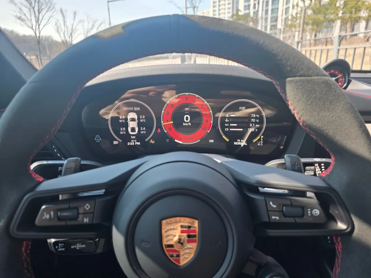 Porsche 911 interior detail