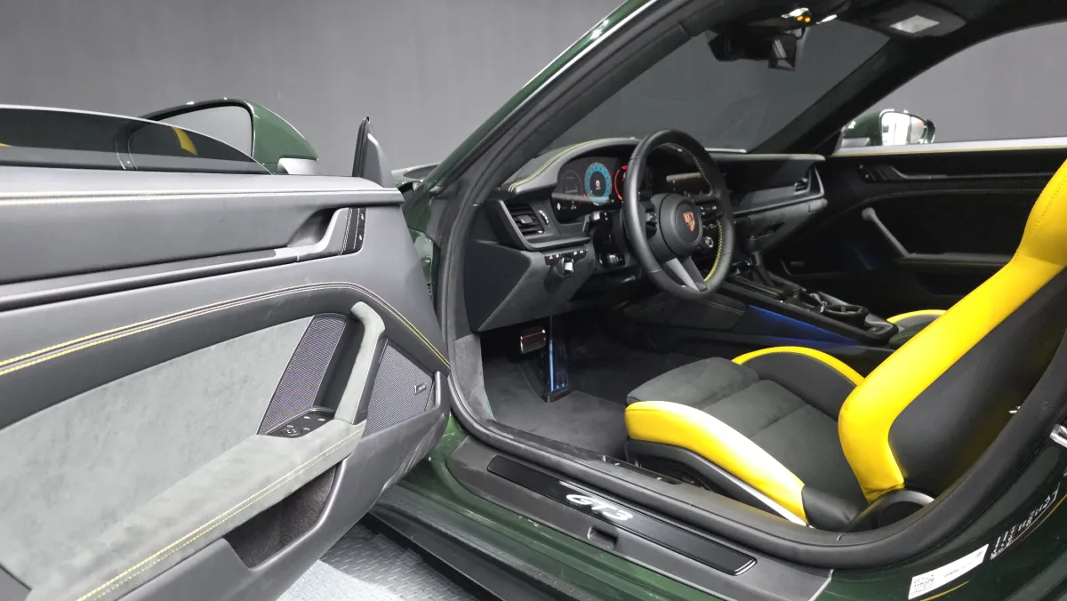 Porsche 911 interior detail