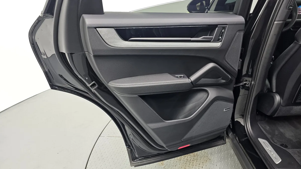 Porsche Cayenne interior detail