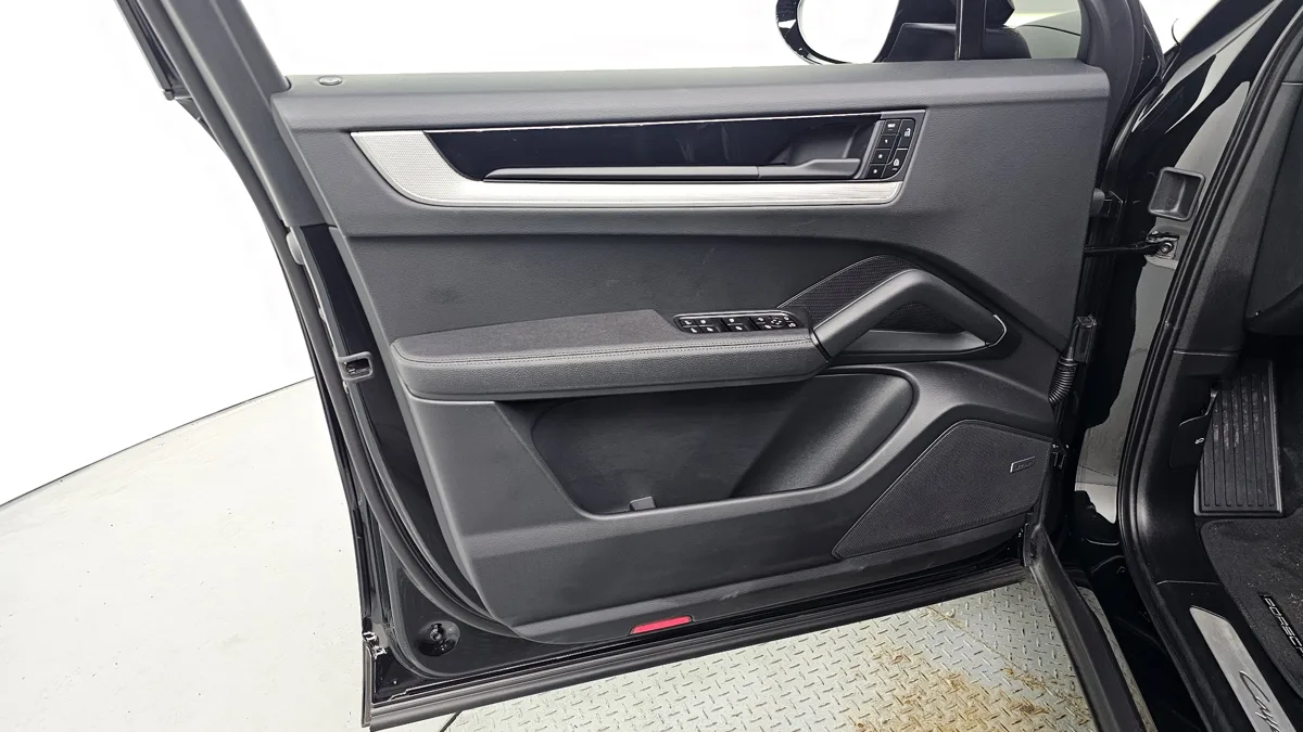 Porsche Cayenne interior detail