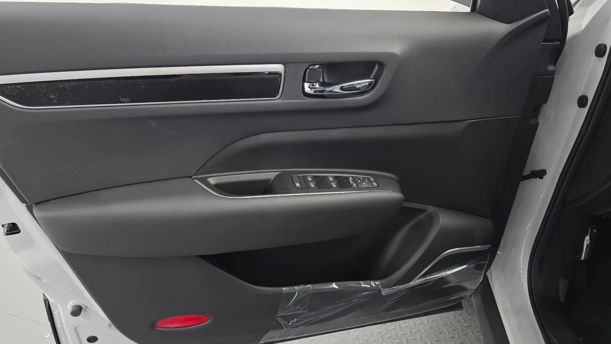 Renault Korea (Samsung) Koleos (QM6) interior detail