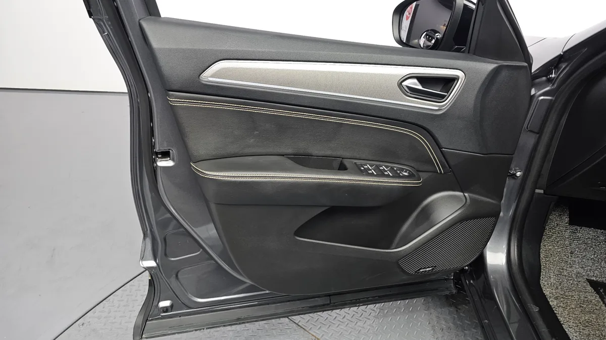 Renault Korea (Samsung) Arkana (XM3) interior detail