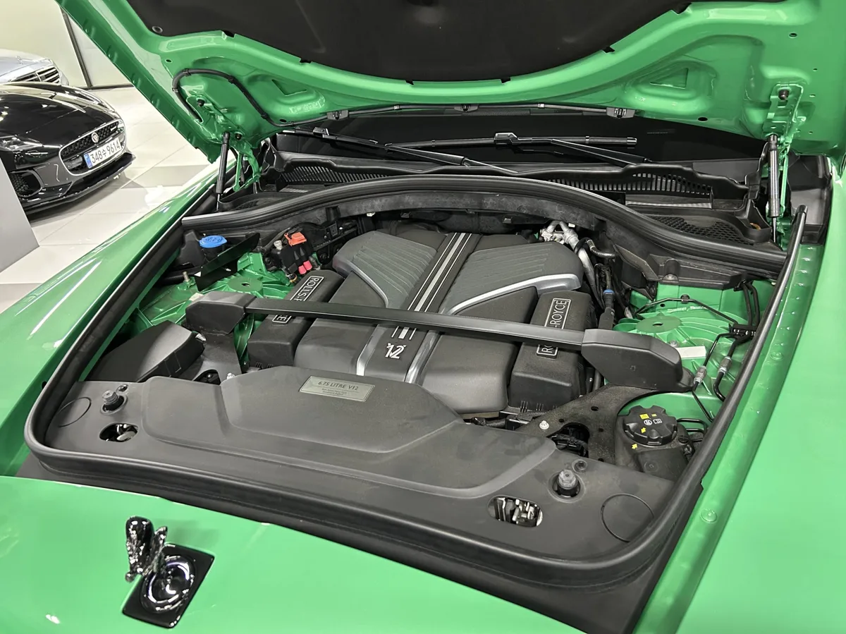 Rolls-Royce Cullinan interior detail