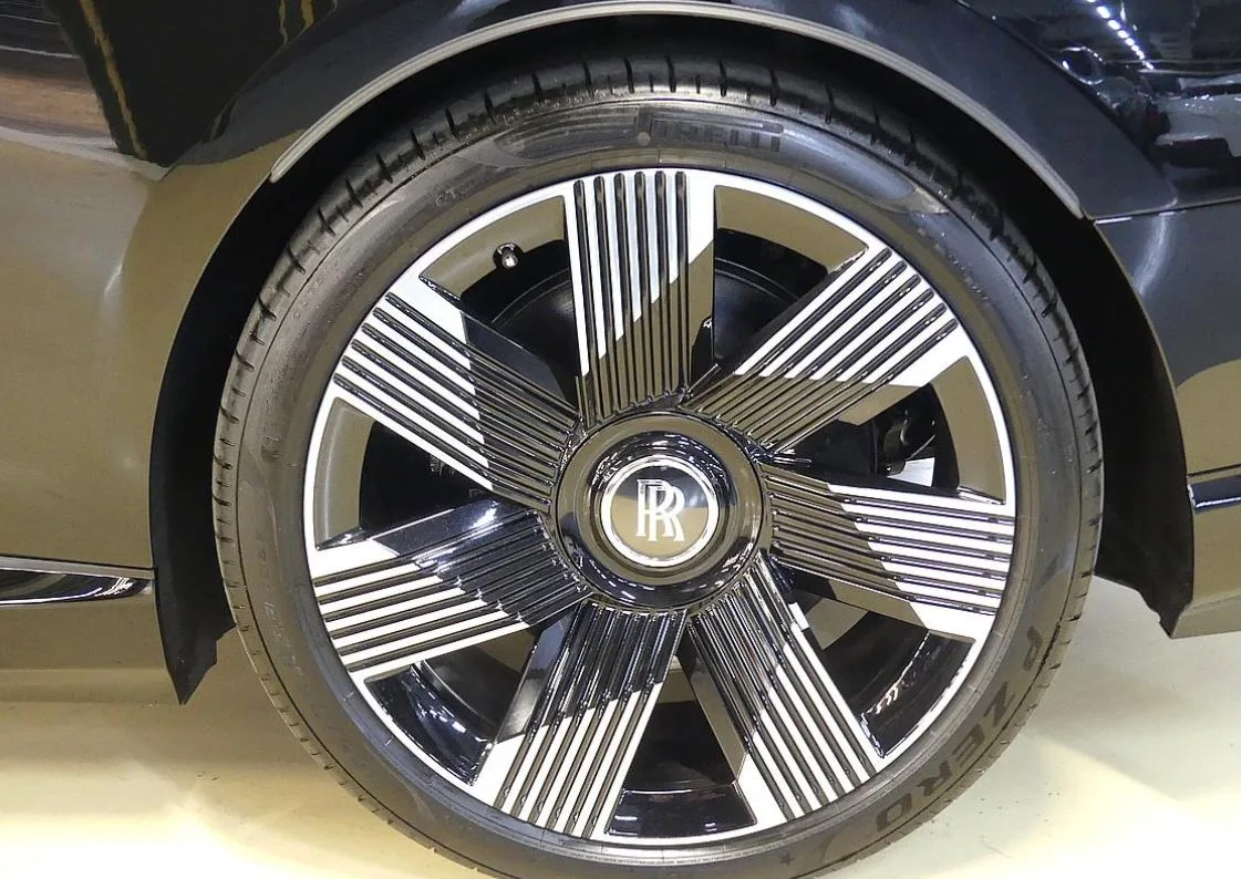 Rolls-Royce Spectre interior detail