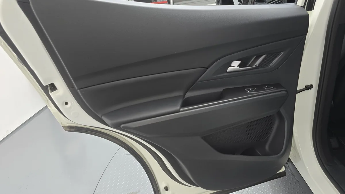 KG Mobility (SsangYong) Korando interior detail