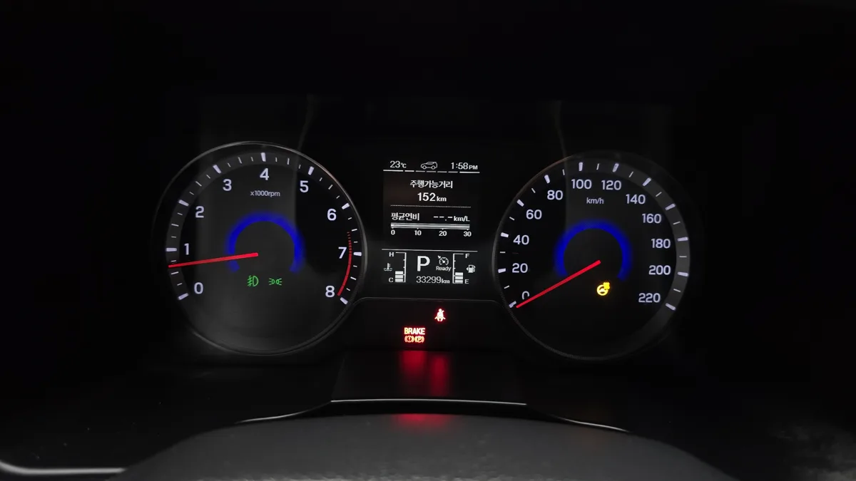 KG Mobility (SsangYong) Tivoli interior detail