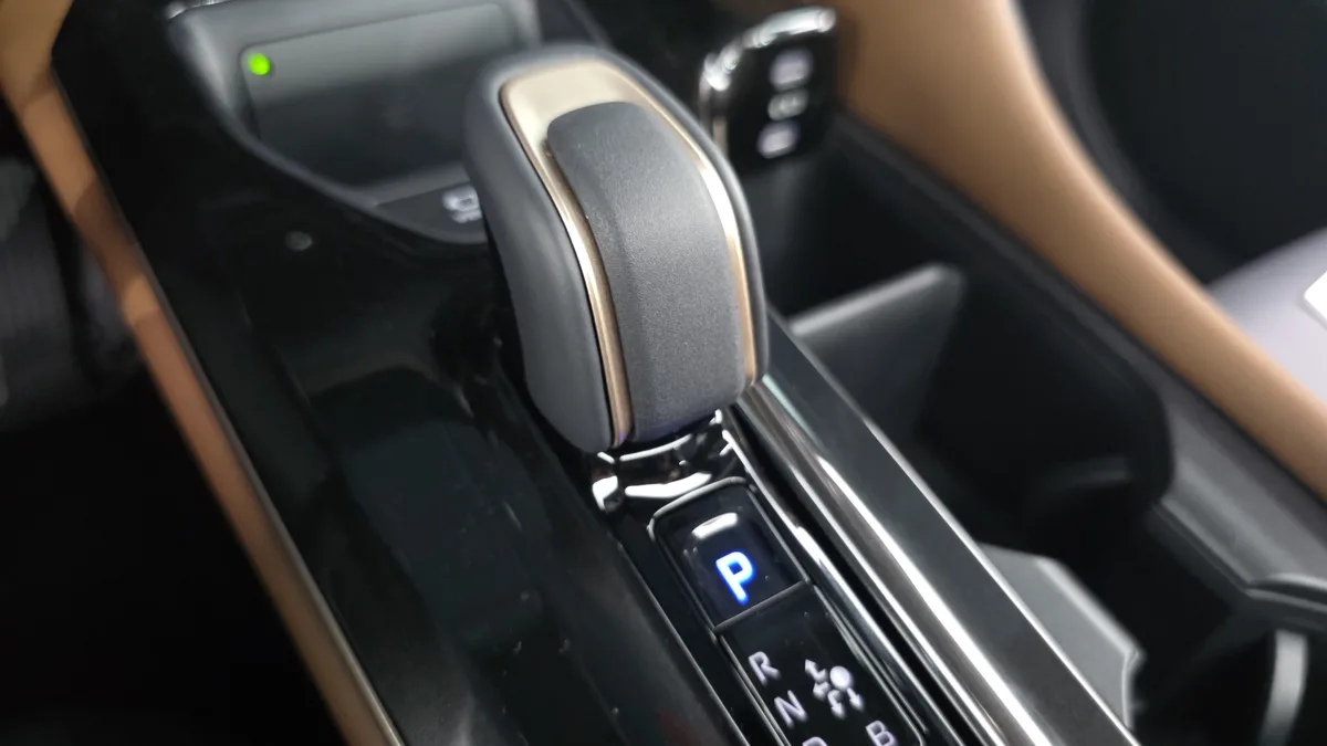 Toyota Crown interior detail