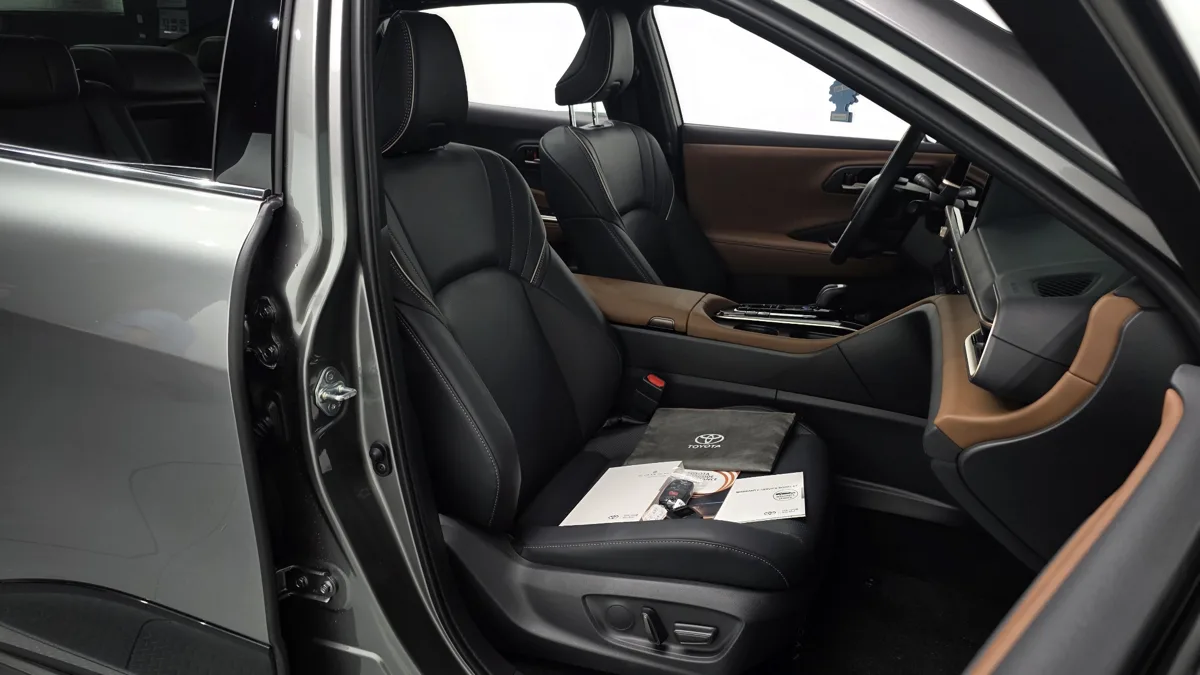 Toyota Crown interior detail