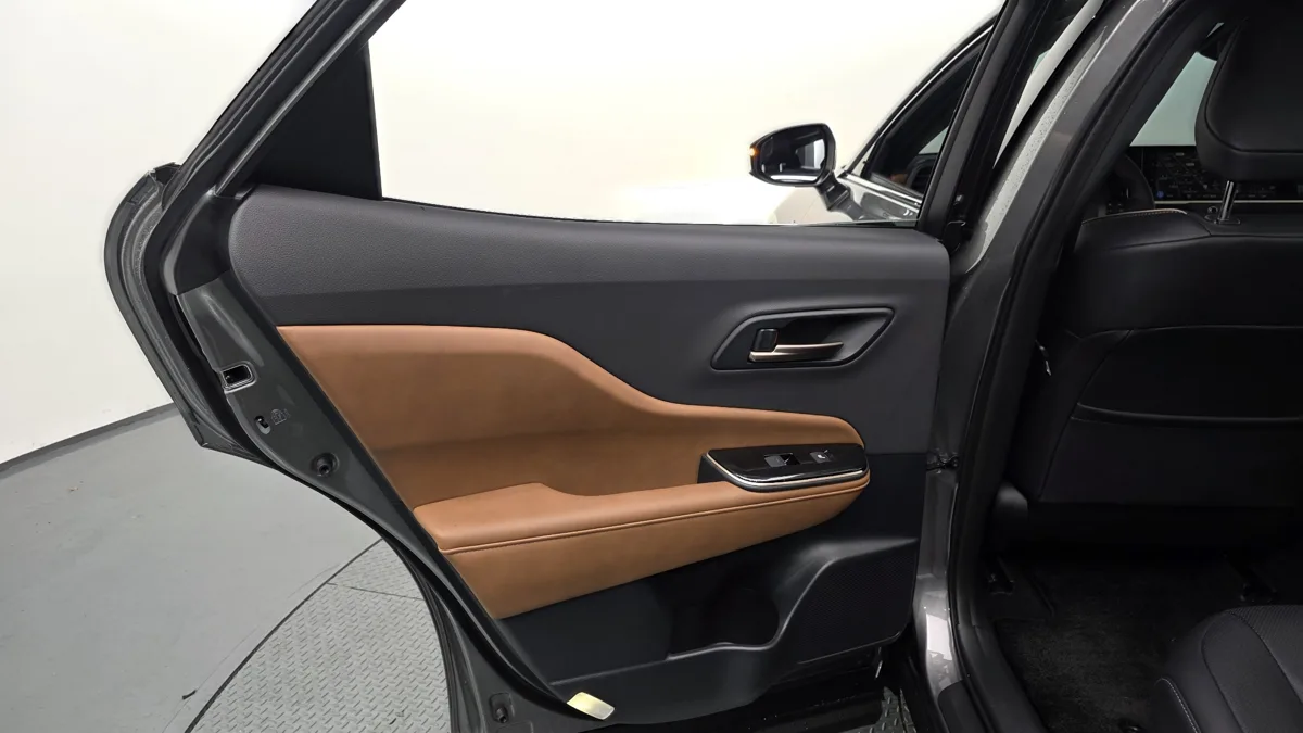 Toyota Crown interior detail