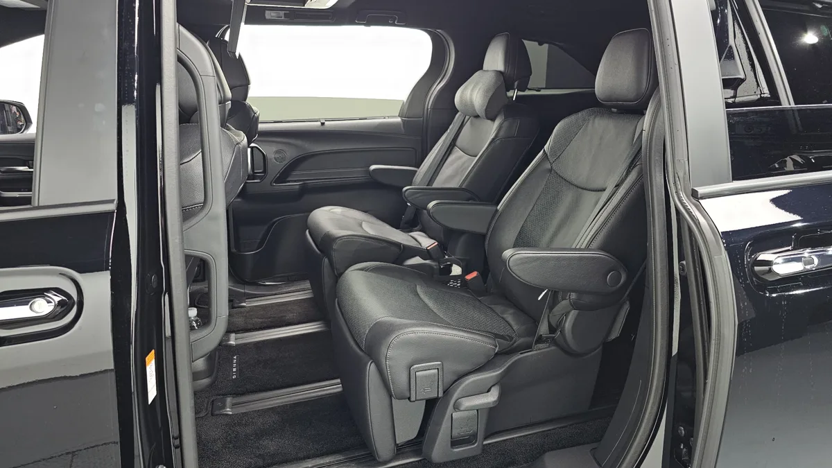 Toyota Sienna interior detail