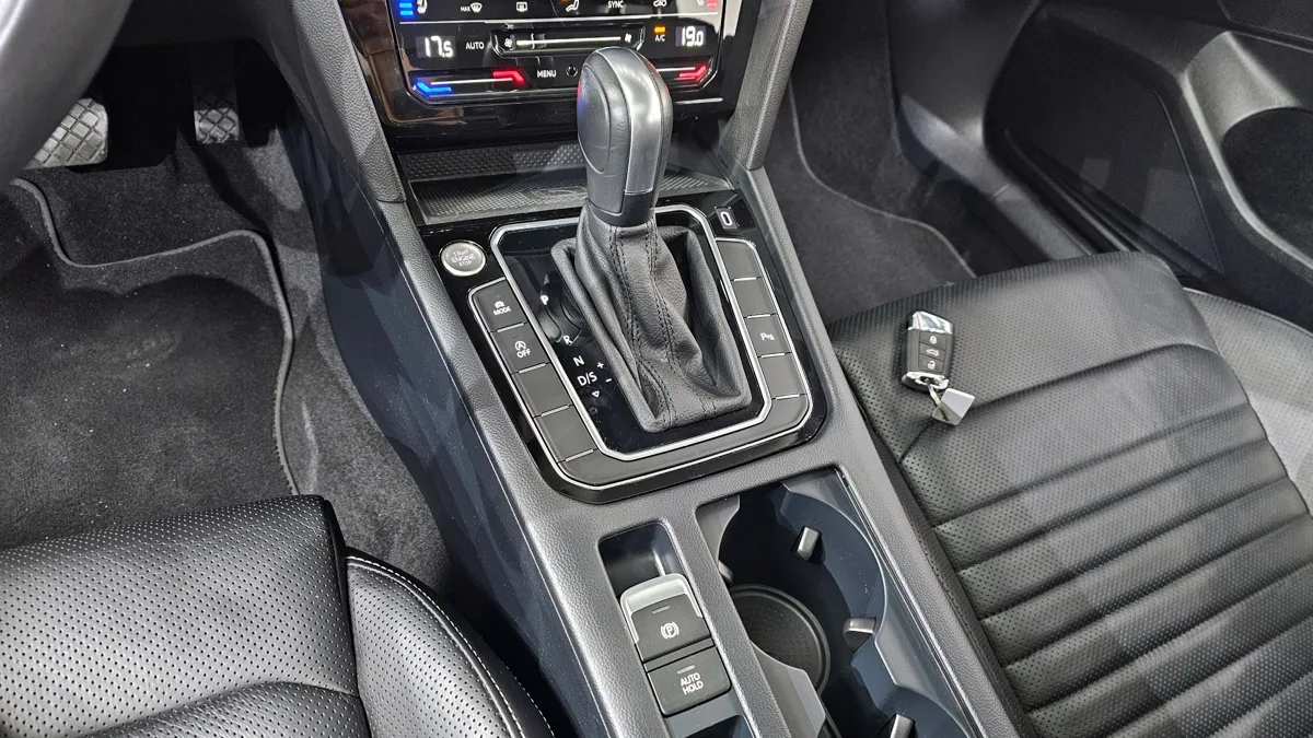 Volkswagen Passat interior detail