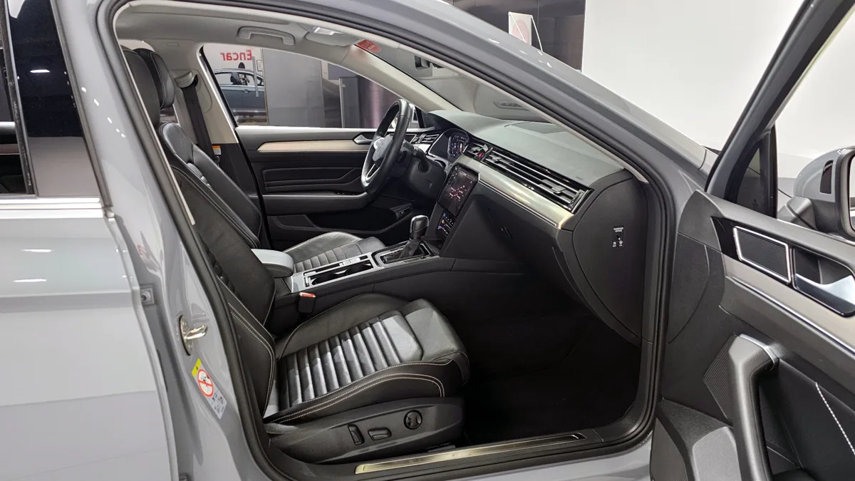 Volkswagen Passat interior detail