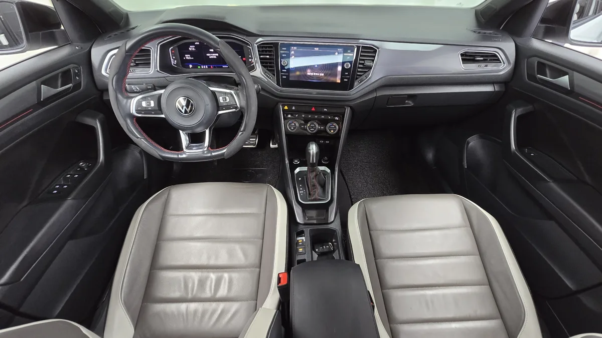 Volkswagen T-Roc interior detail