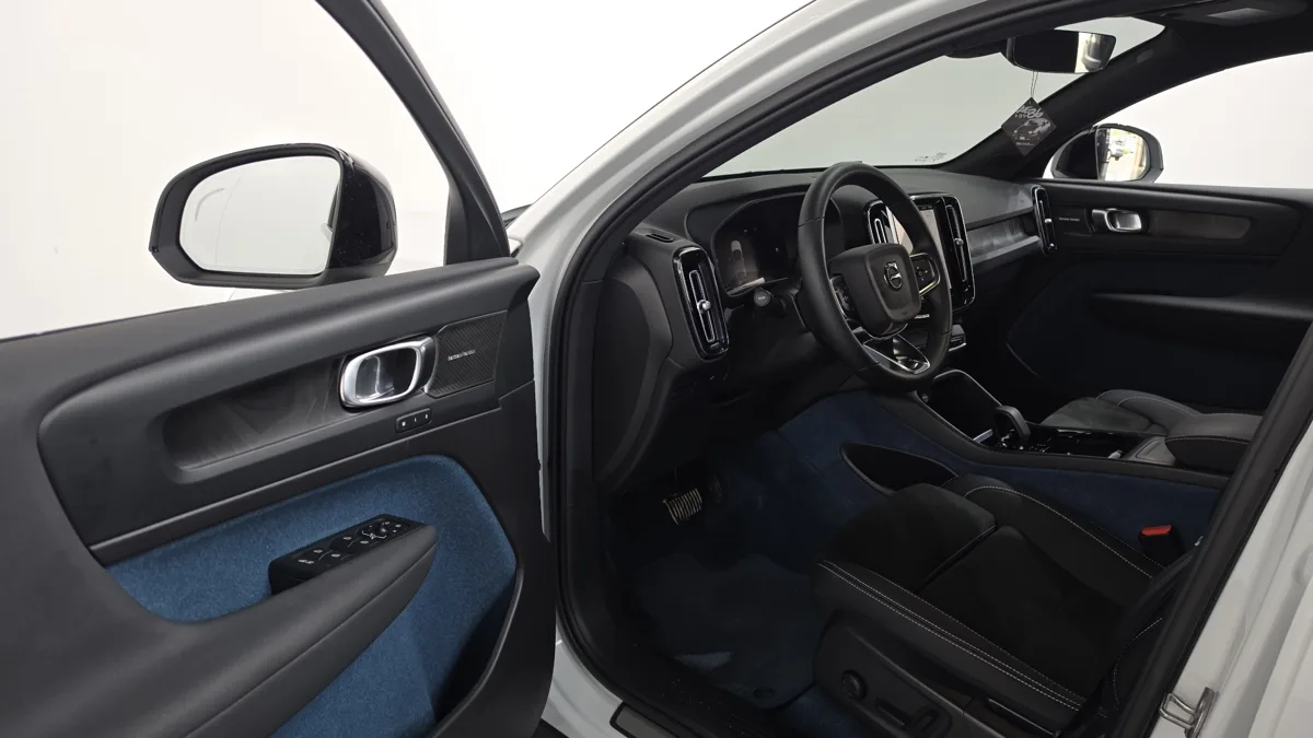 Volvo C40 interior detail