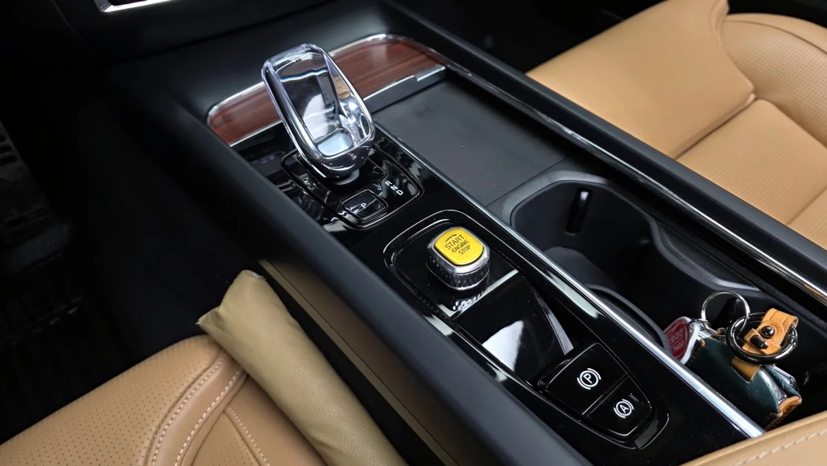 Volvo S60 interior detail