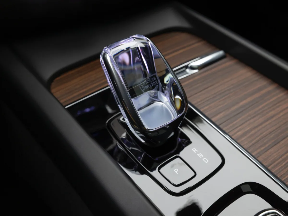 Volvo V60 interior detail