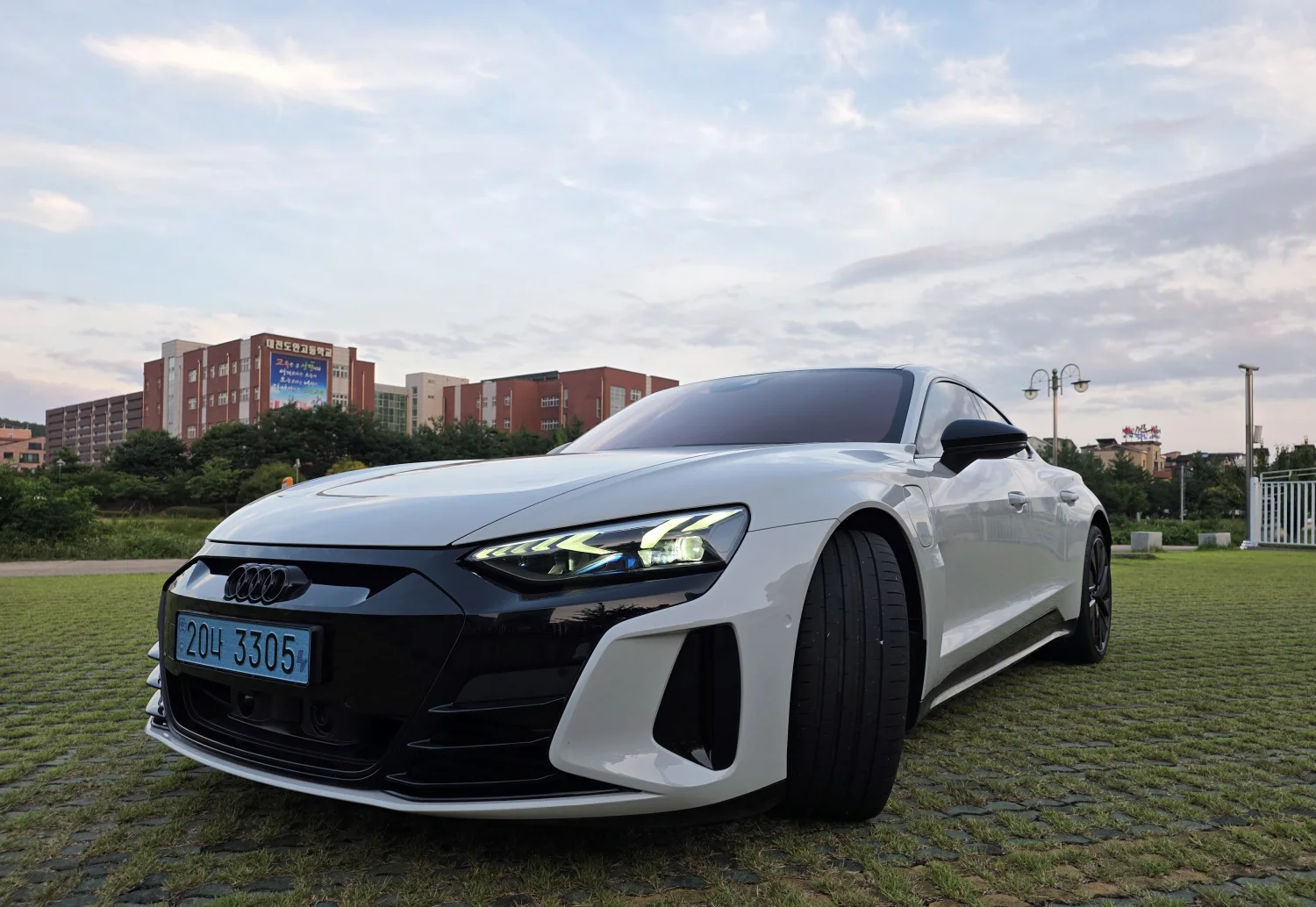 Audi e-tron GT sourced from Korea by AJ Trading