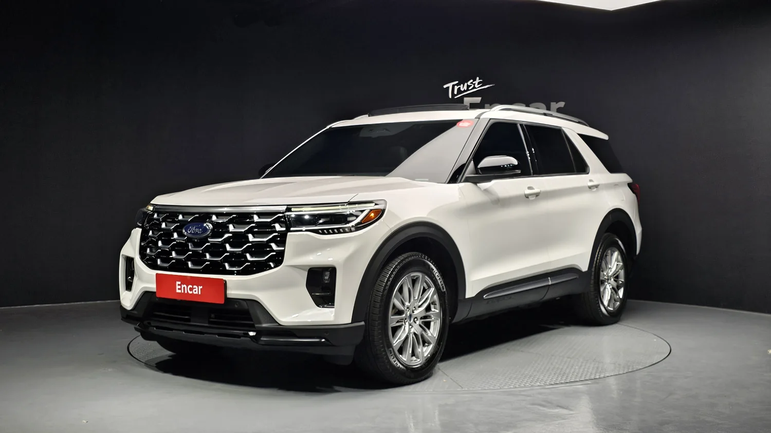Ford Explorer sourced from Korea by AJ Trading